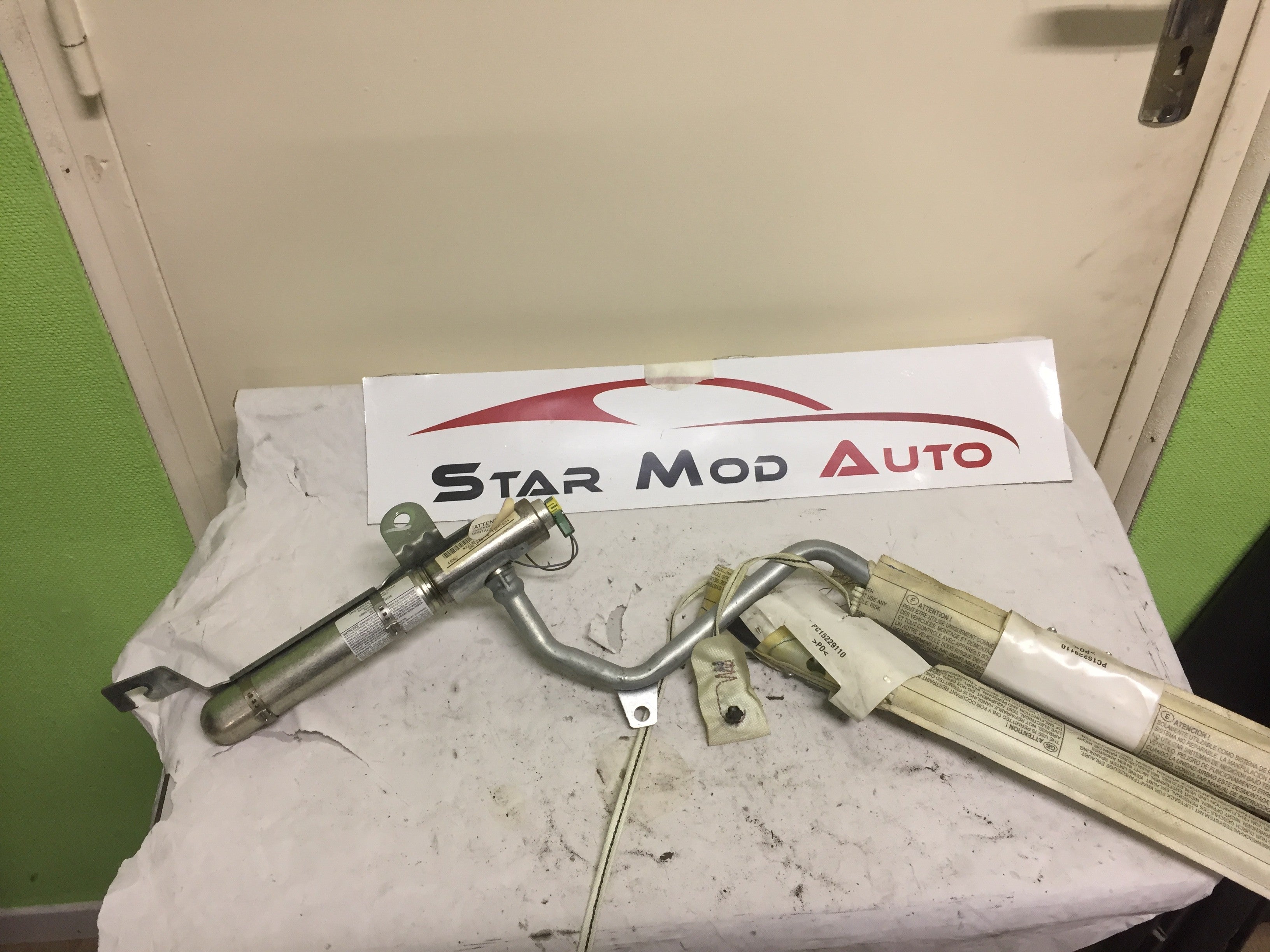 airbag latéral gauche Renault Clio 3 2006