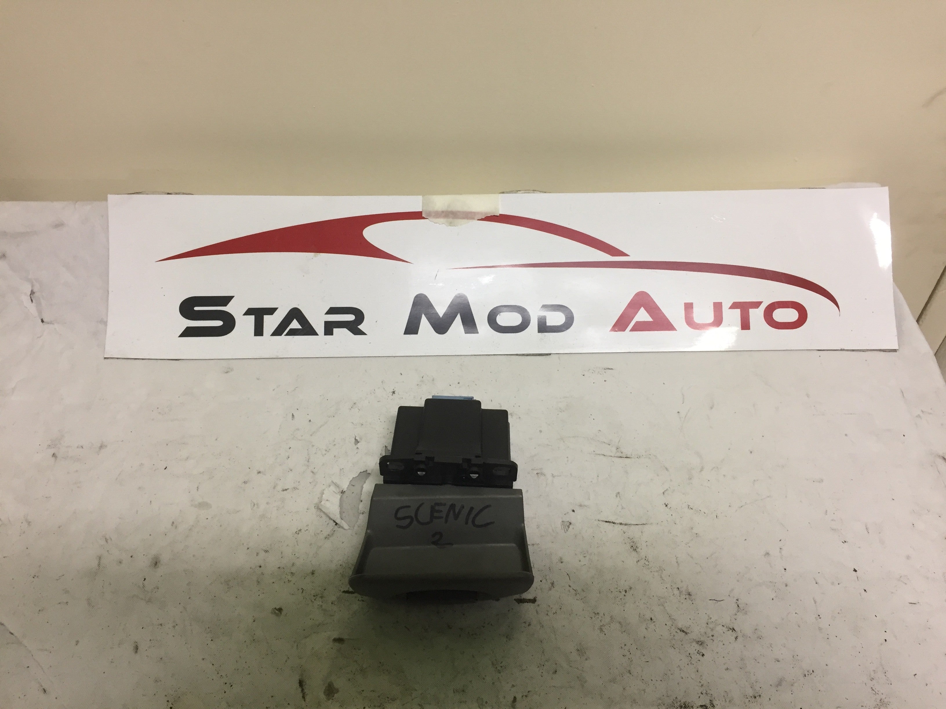 bouton de frein principal électrique Renault Scénic 2