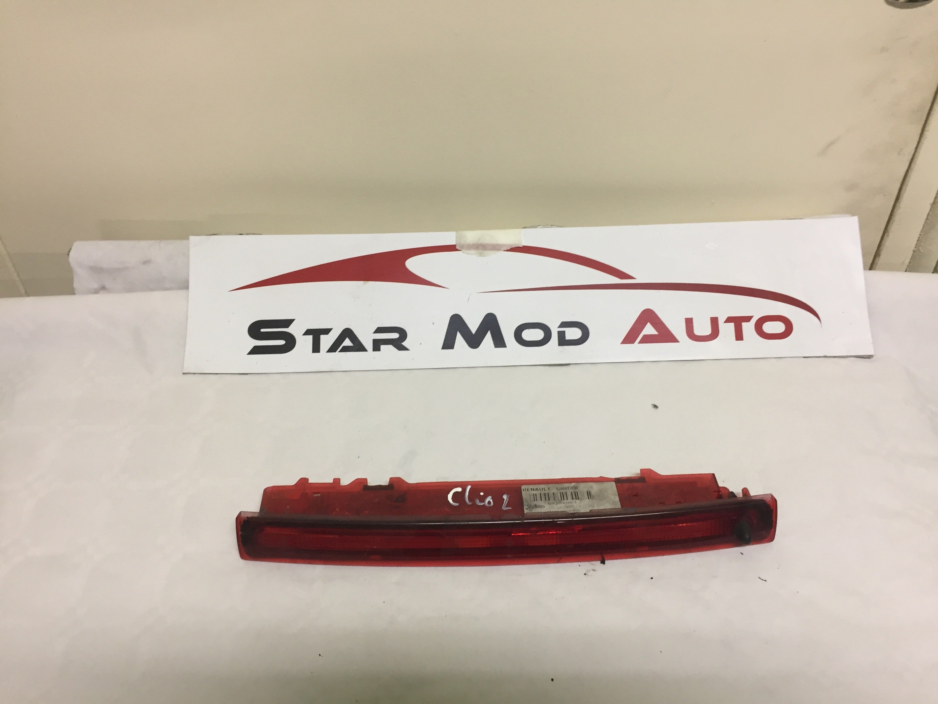 feux stop malle arrière Renault Clio 2 2004