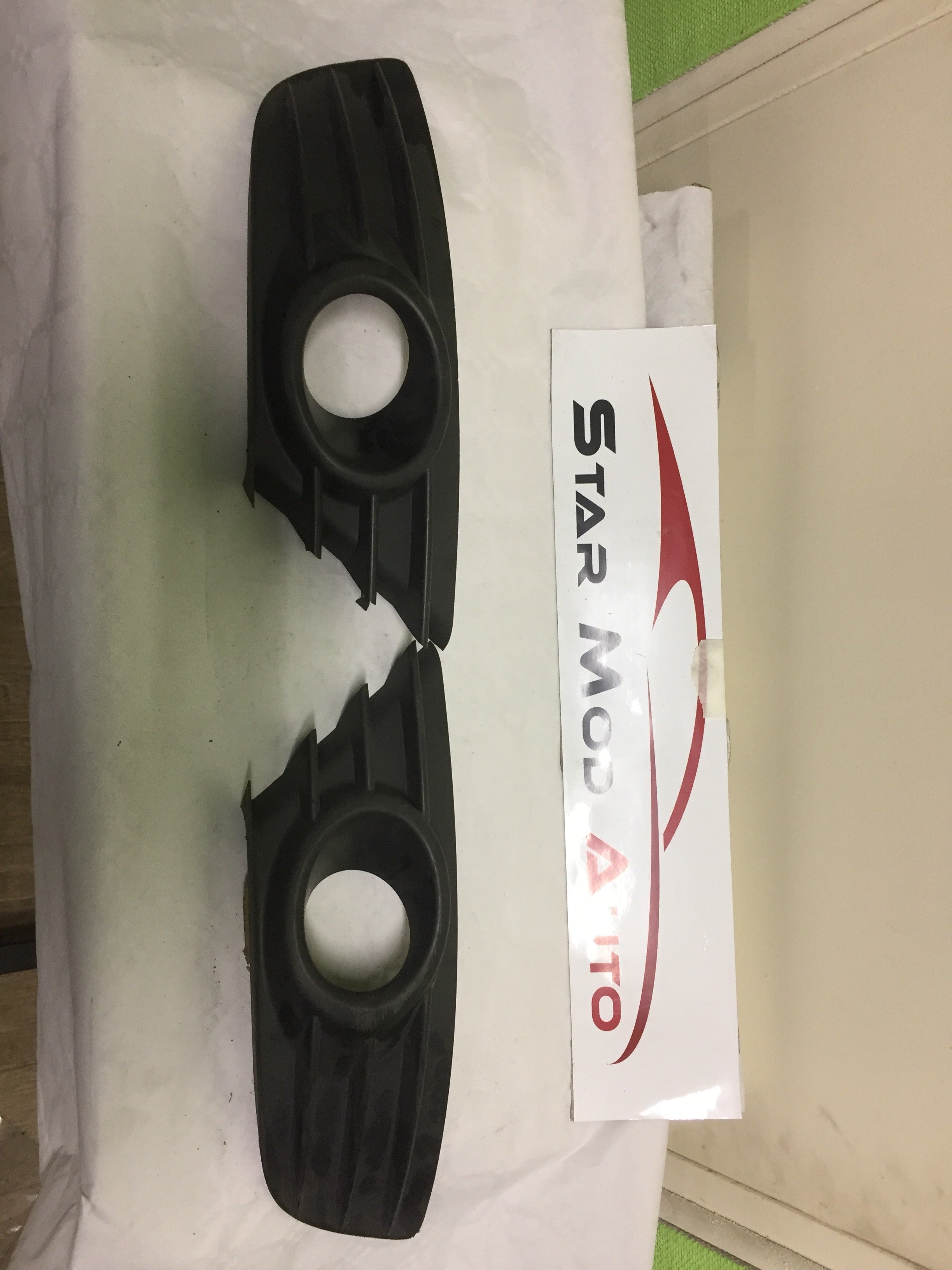 cache antibrouillard avant Peugeot 207 2006