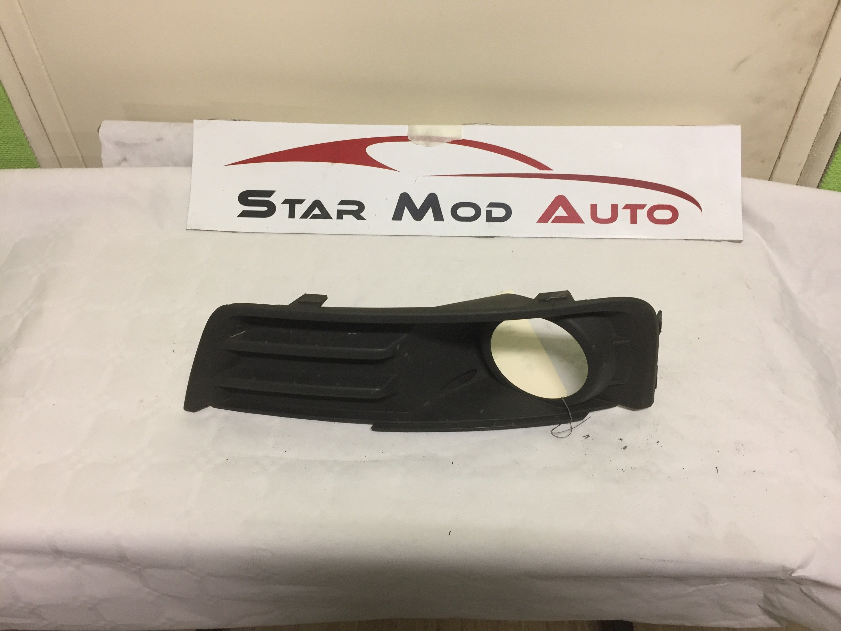 cache antibrouillard avant gauche Ford c max 2007