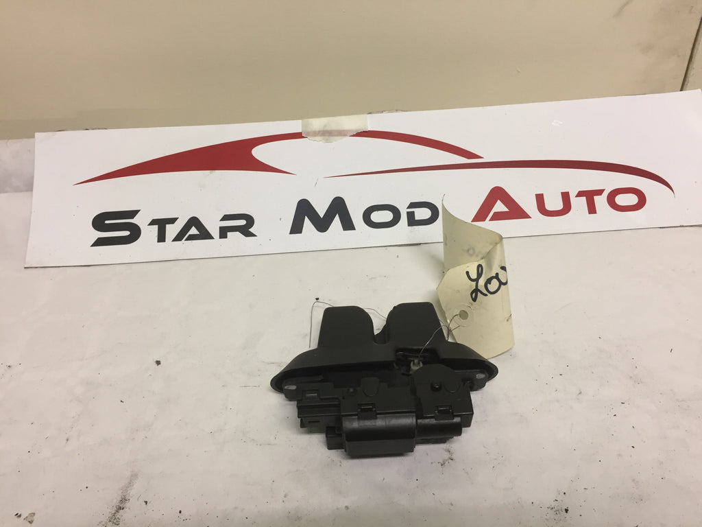 serrure de malle arrière Renault laguna 2 2007