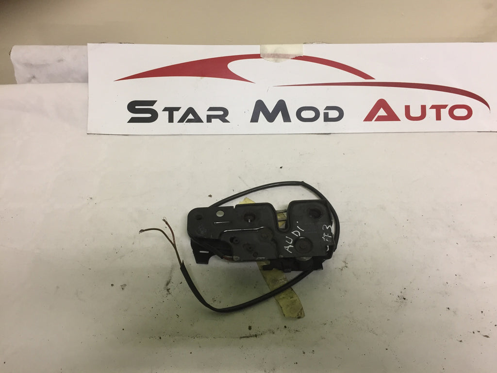 serrure de capot Audi a3 8p 2008