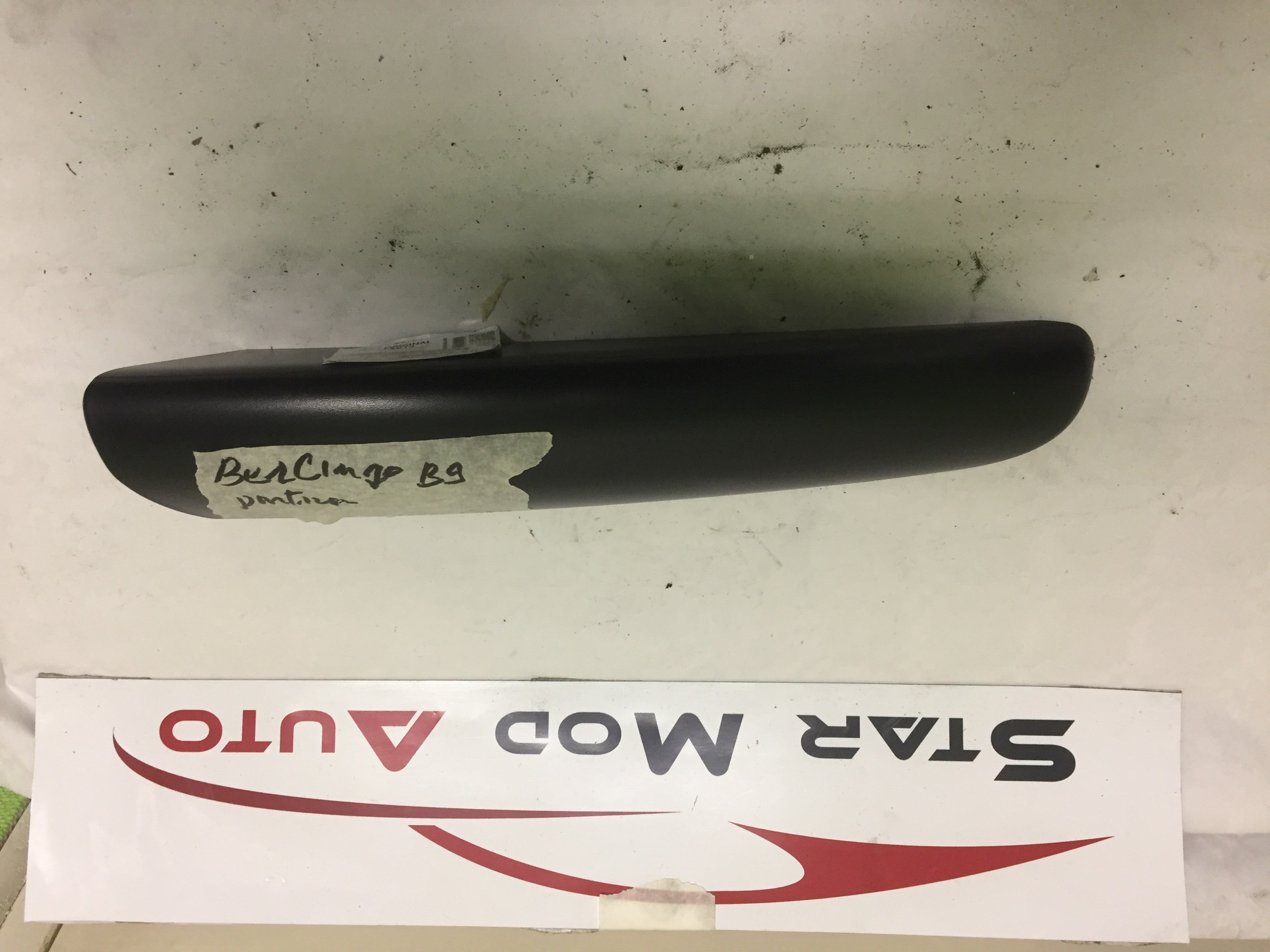 capot de barre de toit Peugeot Partner b9 2010