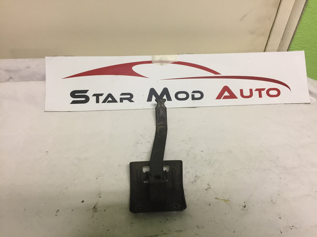 ouverture de capot Renault laguna 2 2007