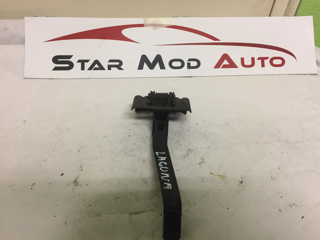 ouverture de capot Renault laguna 2 2007