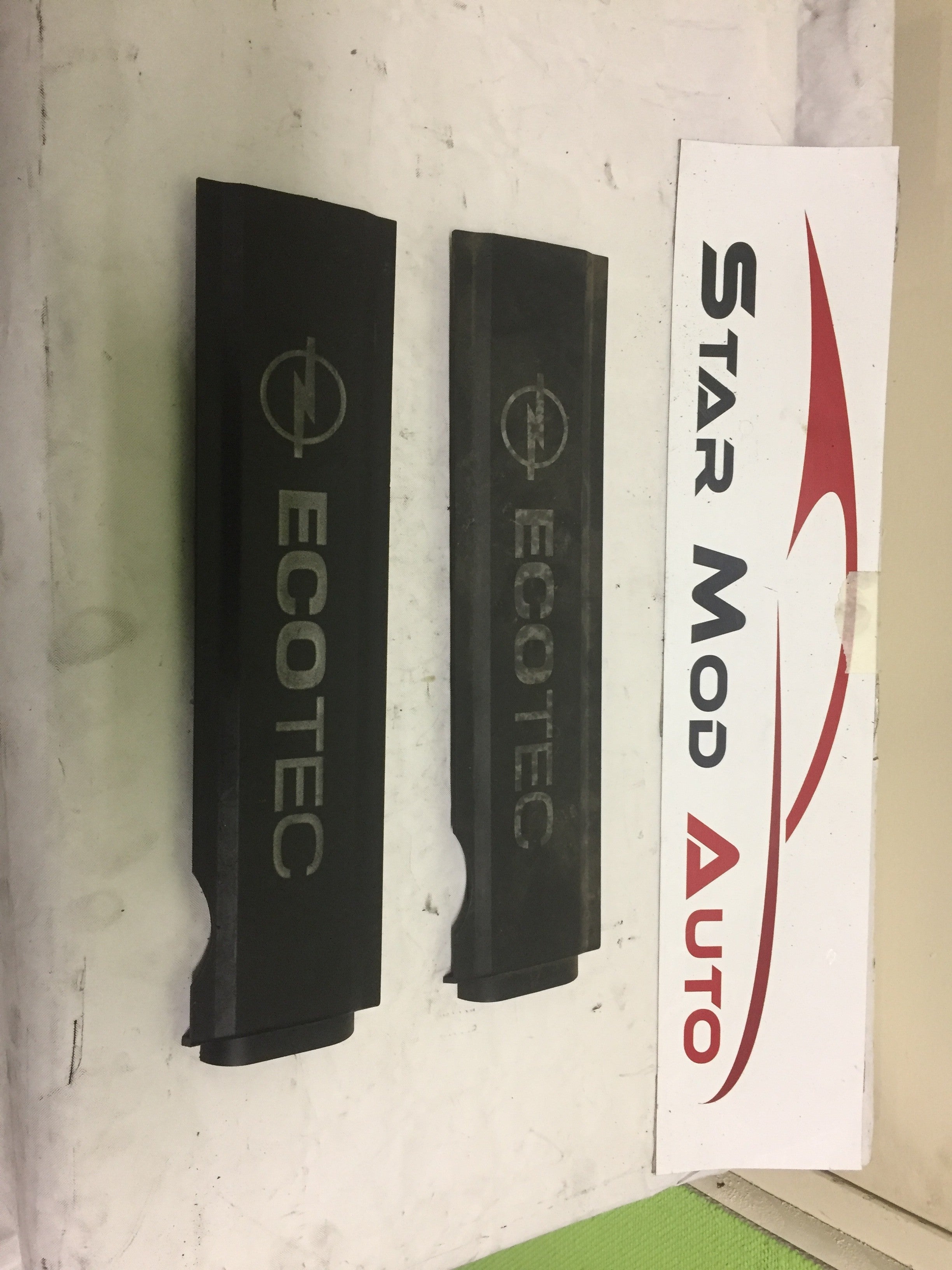 cache moteur Opel corsa c essence 2003