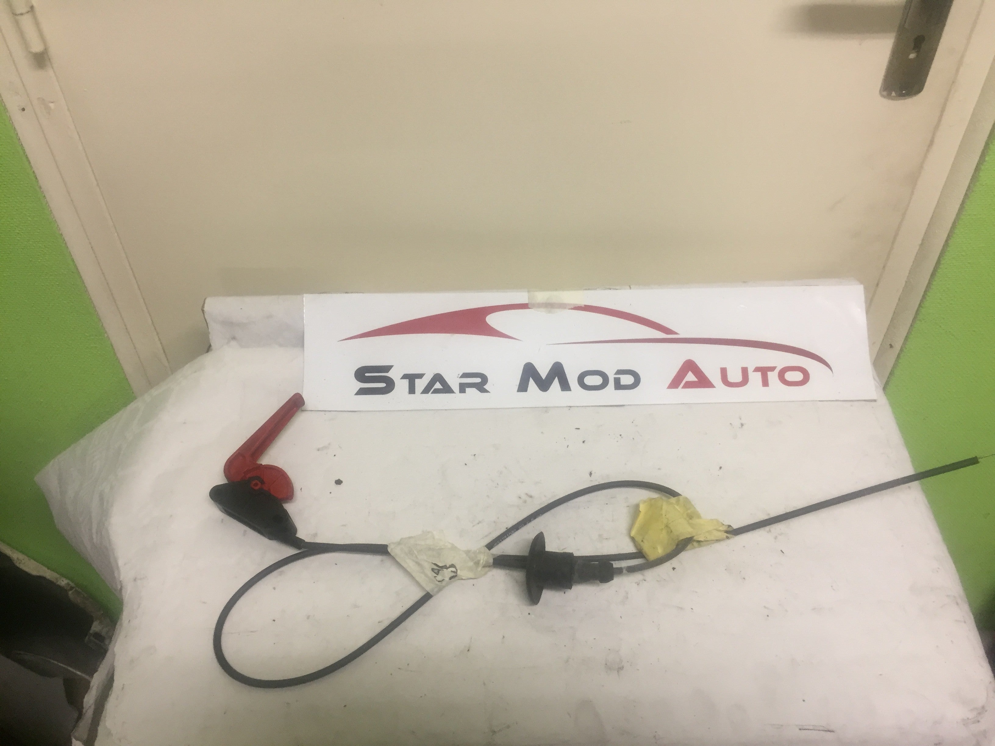 ouverture de capot citroën c3 2006