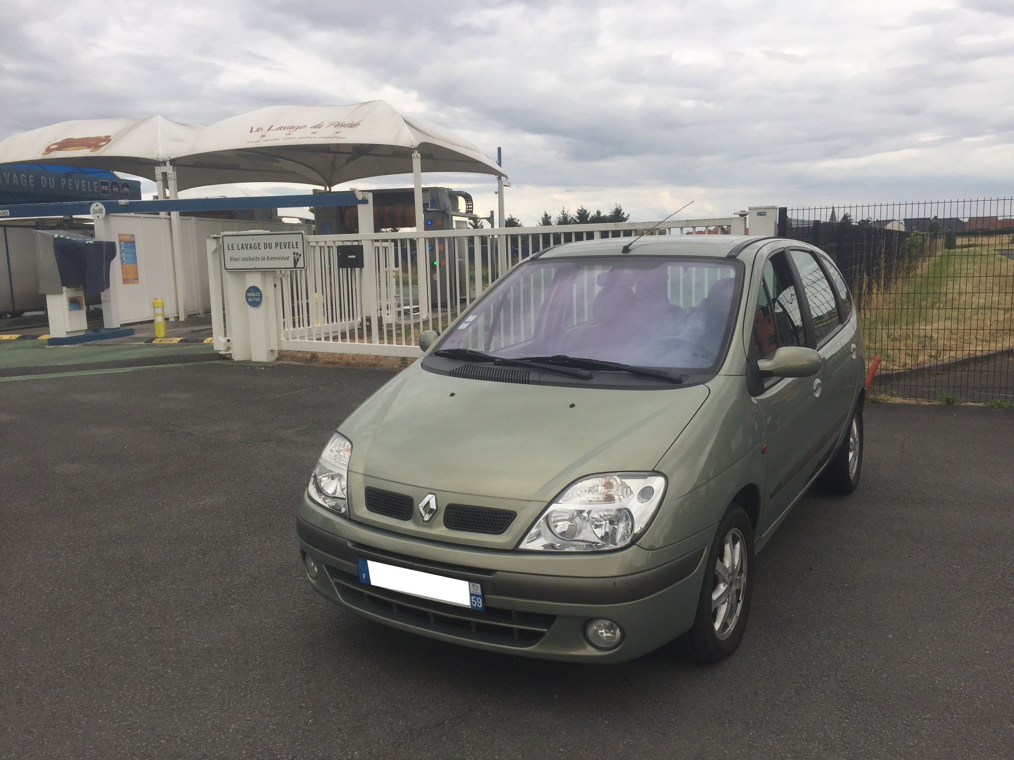 RENAULT SCENIC 1.9 DCI 105 CV ANNÉE 2001