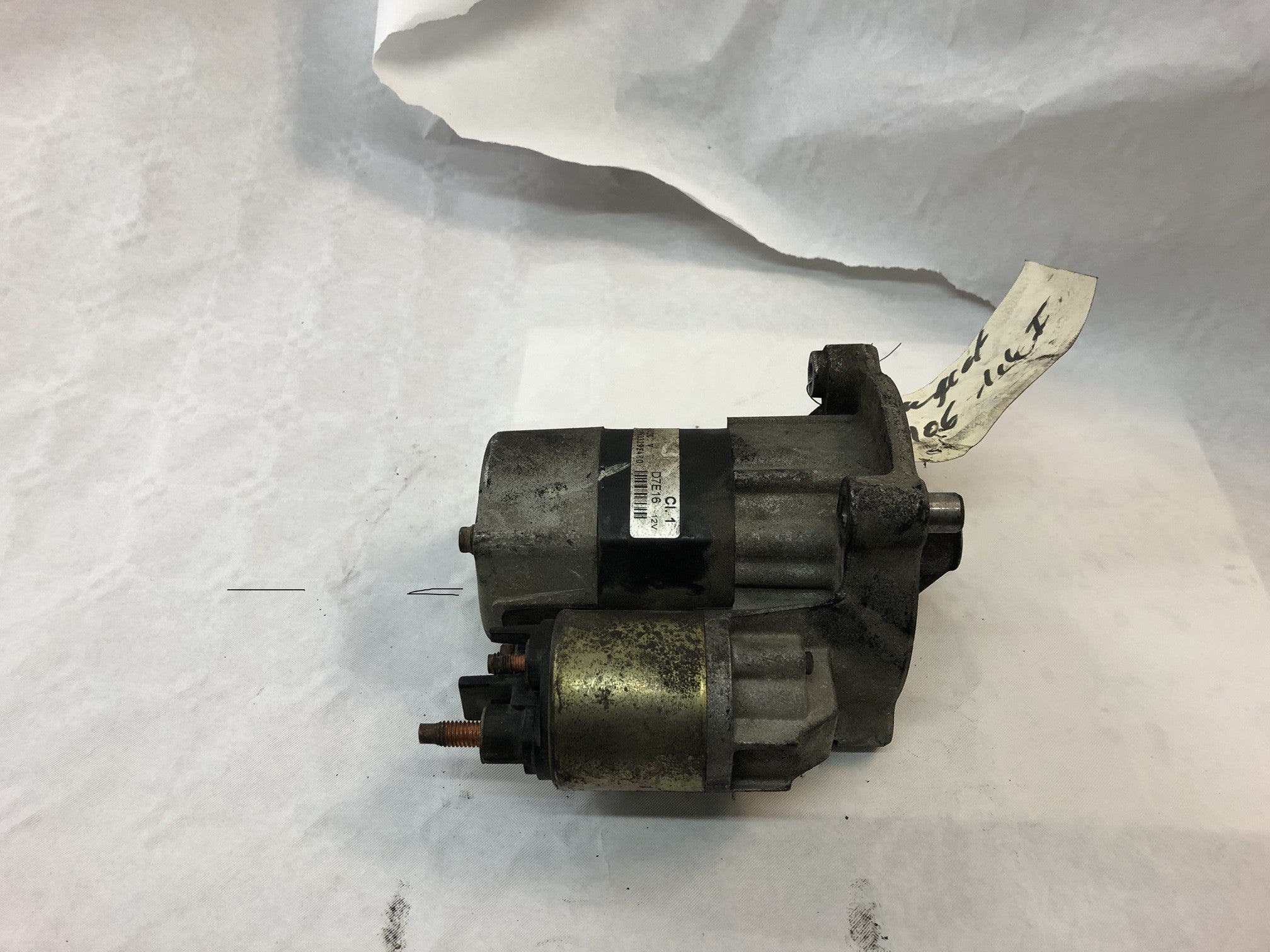 démarreur Peugeot Citroën 1.4 essence année 2002