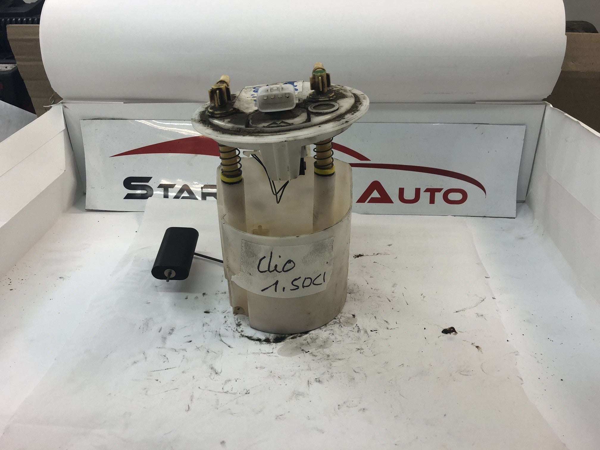 POMPE DE GAVAGE RENAULT CLIO 3 1.5 DCI ANNEE 2006