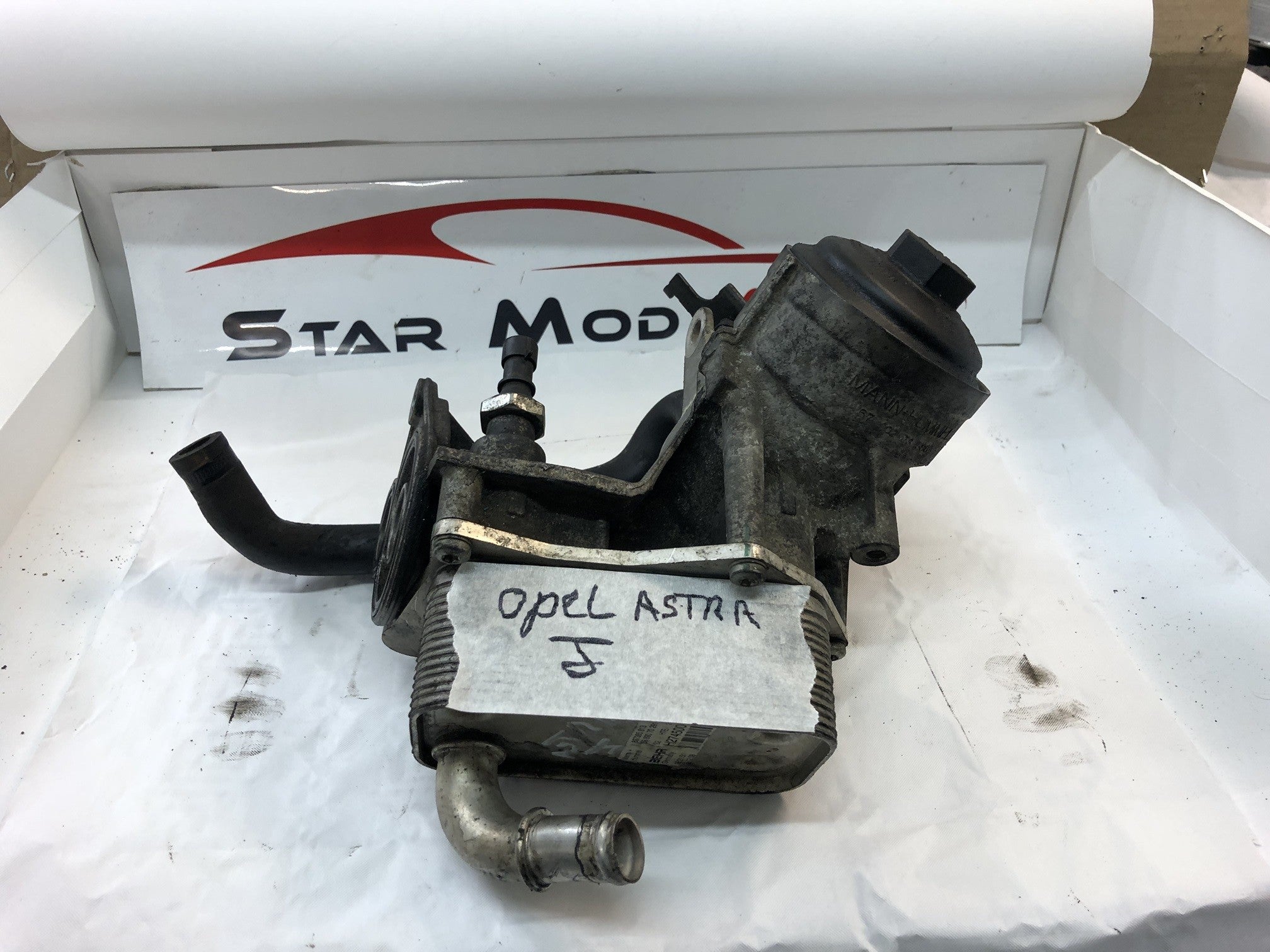 PORTE FILTRE A HUILE OPEL ASTRA J 1.7 CDTI ANNÉE 2012