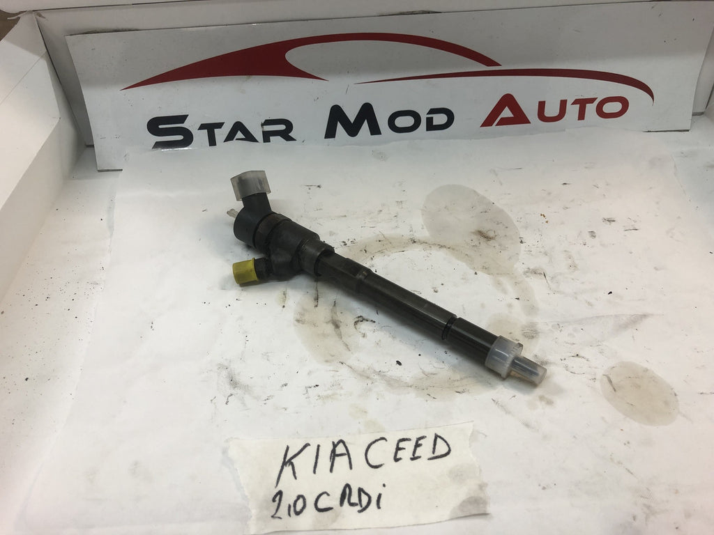 INJECTEUR DIESEL KIA CEED 2.0 CRDI ANNEE 2008