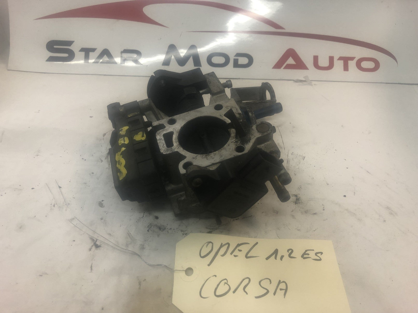 BOITIER PAPILLON OPEL CORSA 1.2 ESSENCE ANNEE 2003