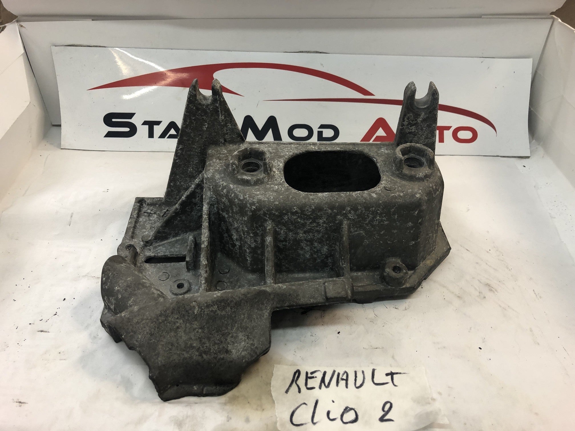 SUPPORT BOITE DE VITESSE RENAULT CLIO2 1.5 DCI ANNÉE 2006