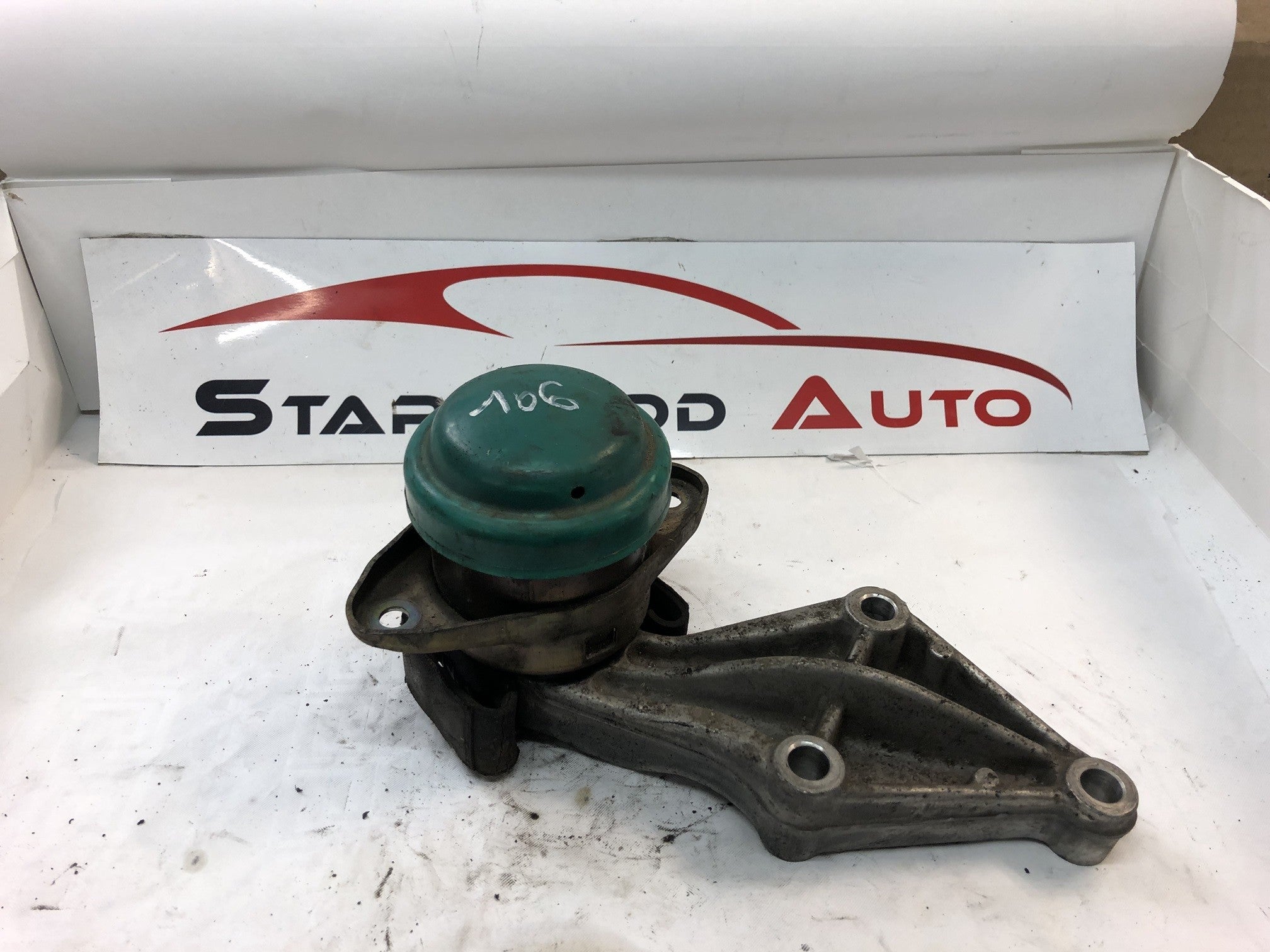 SUPPORT MOTEUR PEUGEOT 106 1.4 ESSENCE