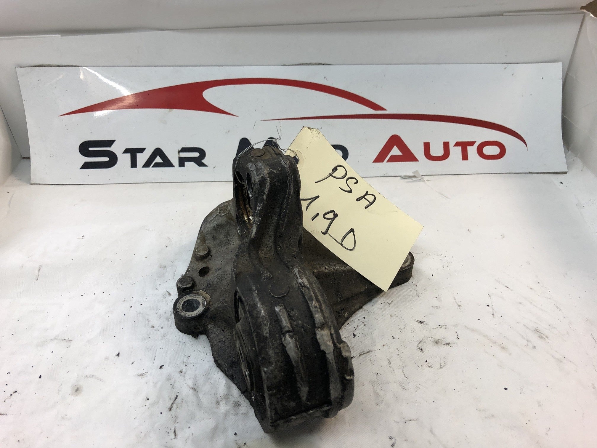 SUPPORT BOITE DE VITESSE PEUGEOT 206 1.9 D