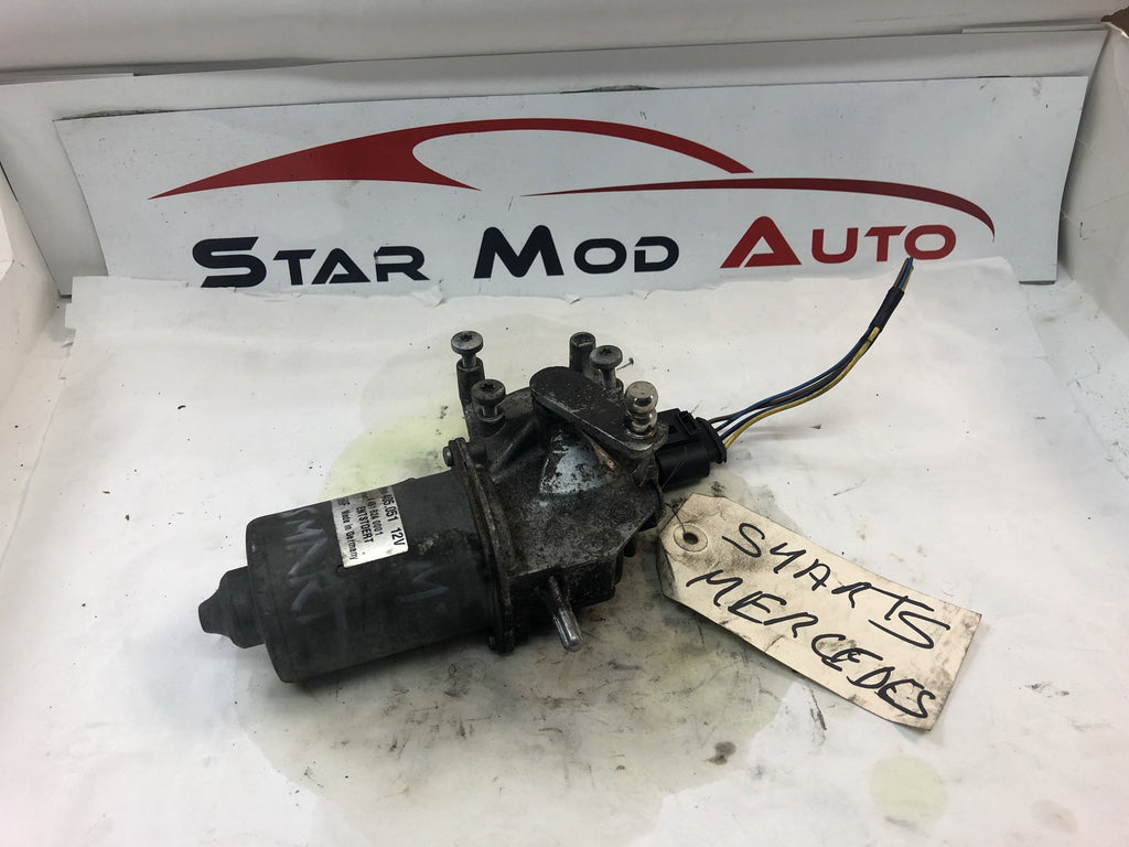 MOTEUR D'ESSUIE GLACE AVANT MERCEDES SMART
