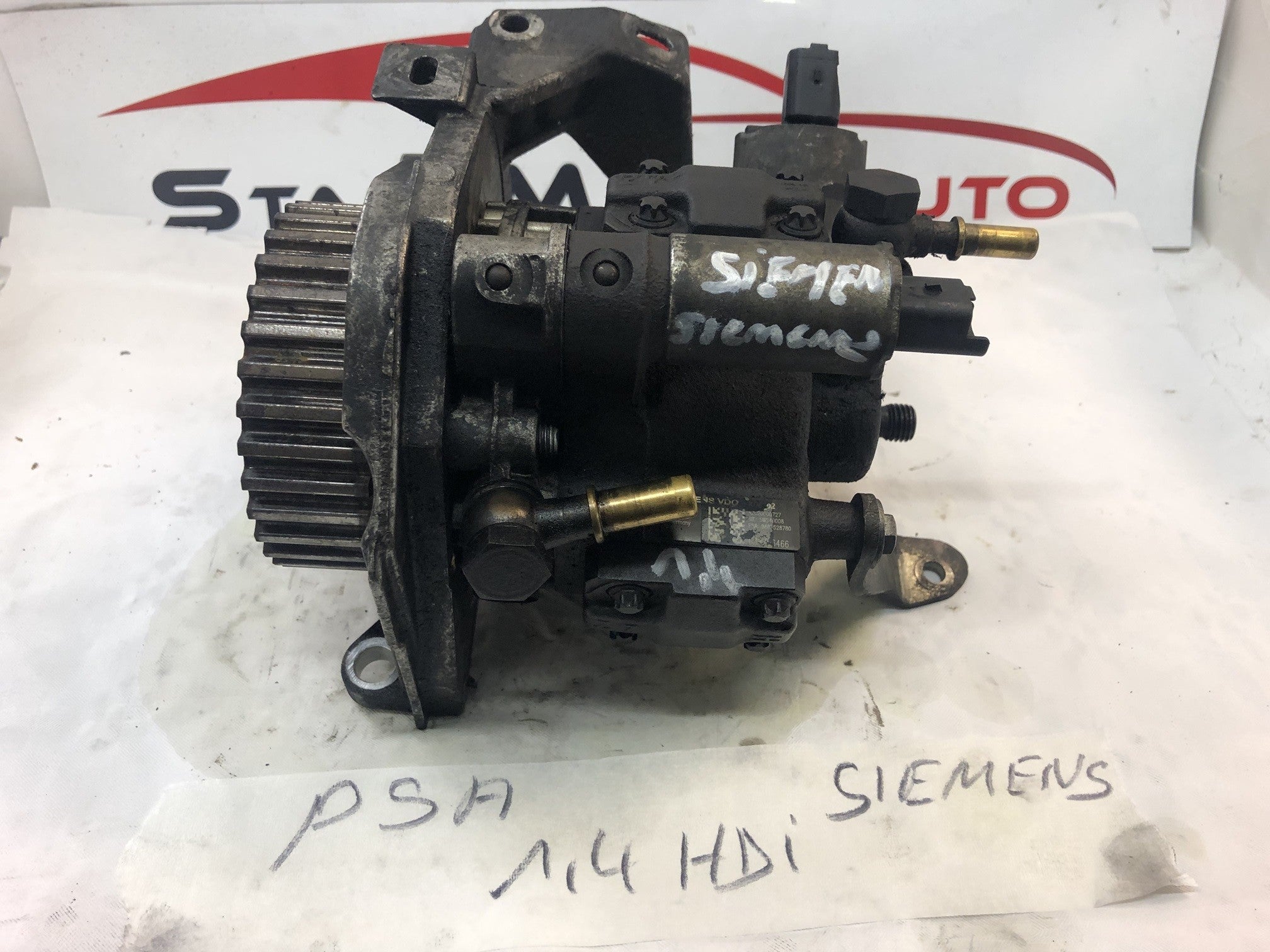 POMPE INJECTION PEUGEOT CITROEN 1.4 HDI SIEMENS