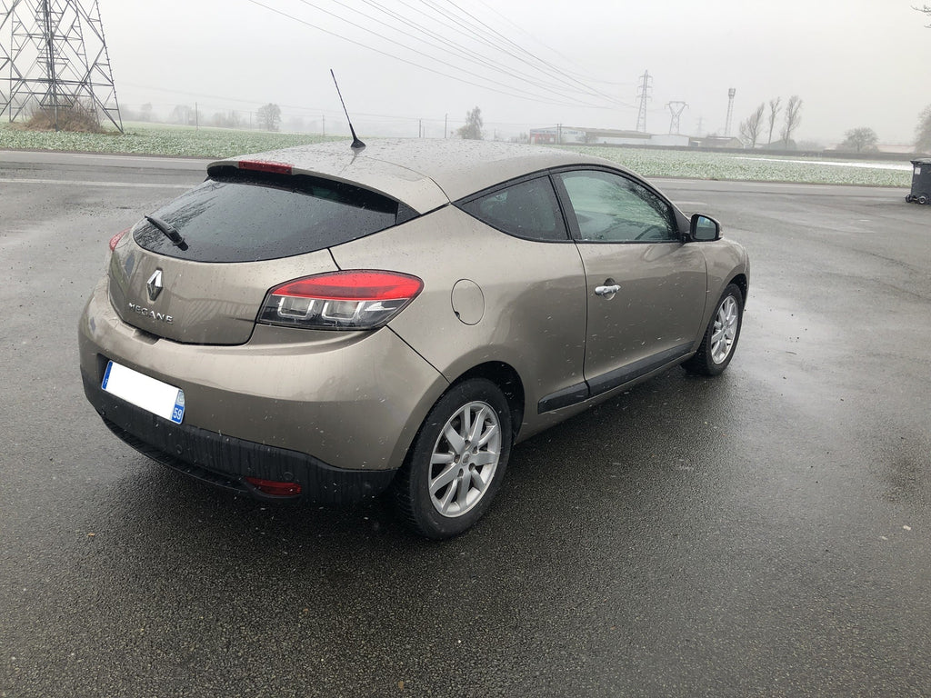 Renault Megane 3 coupé 1.9 dci 130 cv 2008