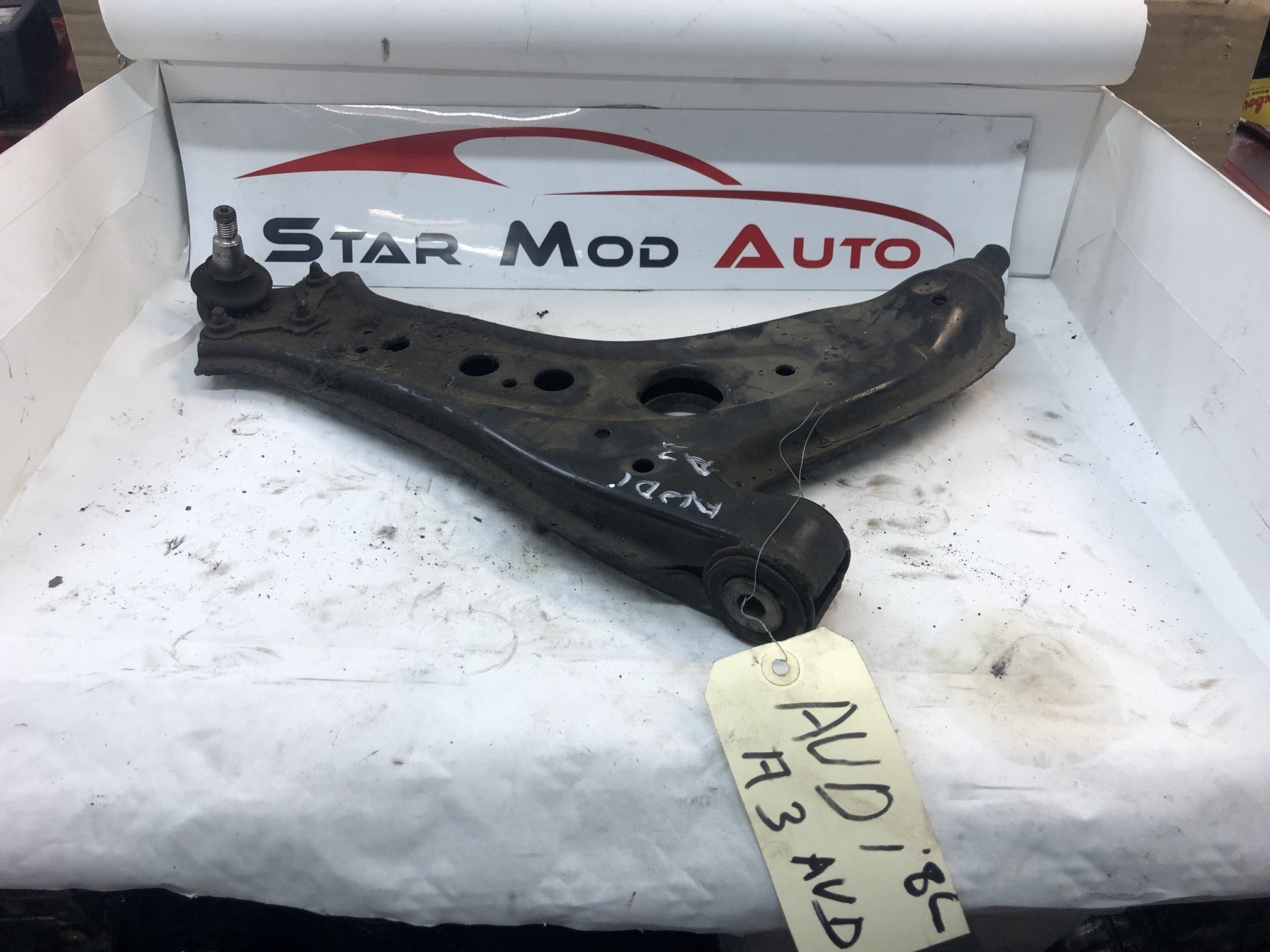 triangle avant gauche avant droit Audi a3 8l