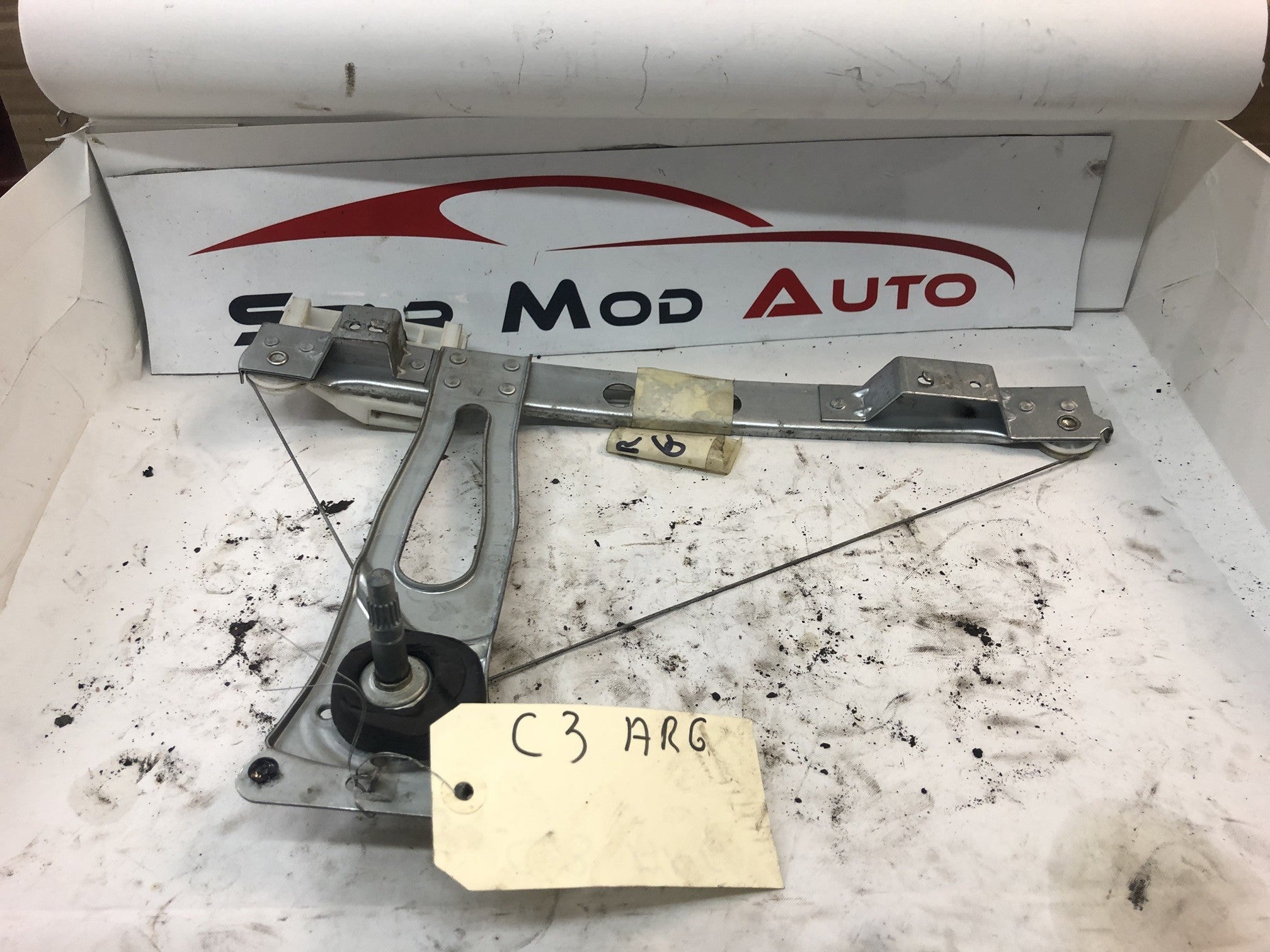 mécanisme de lève vitre arrière droit Citroën c3 manuel