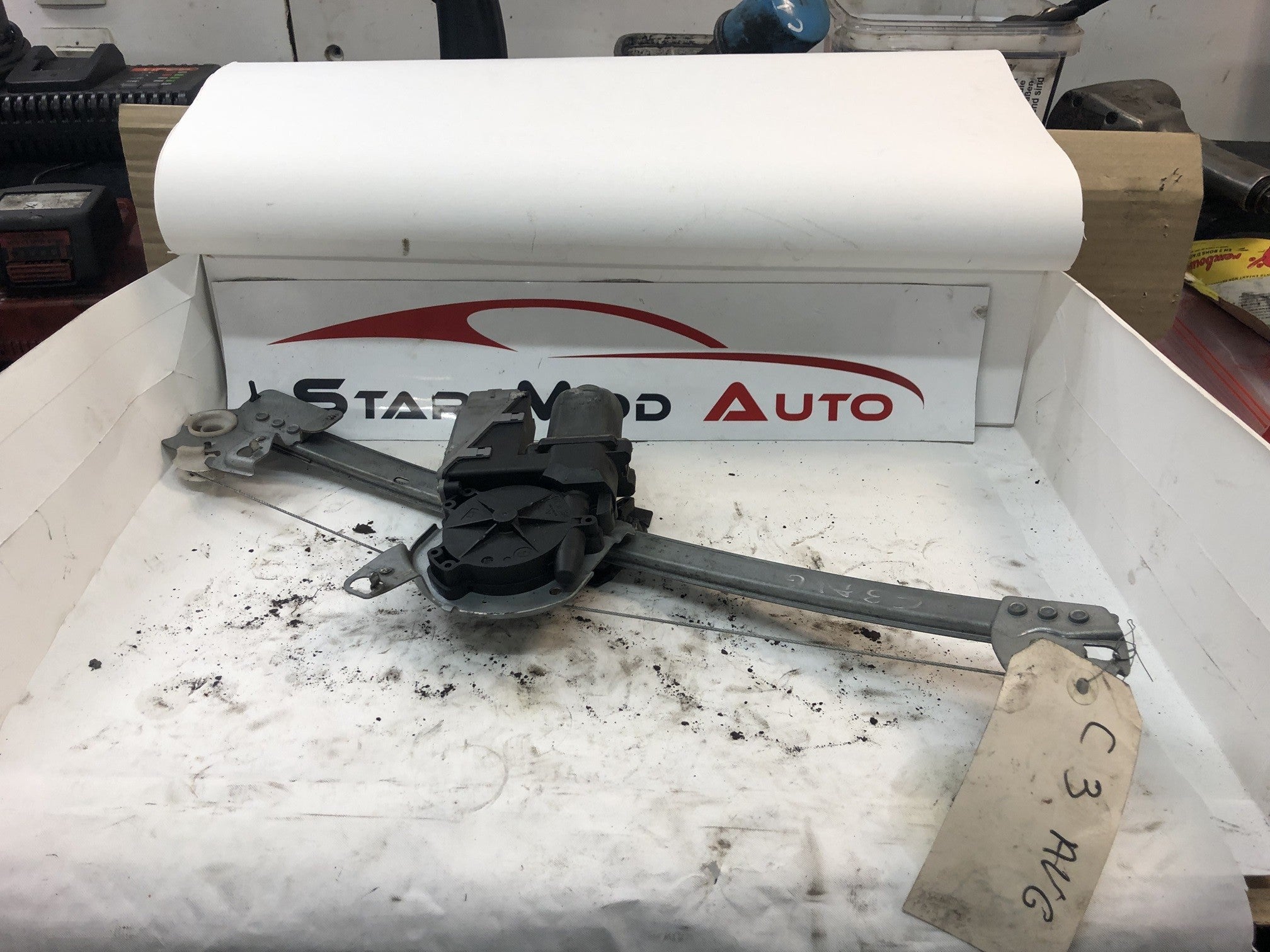 mécanisme de lève vitre avant gauche Citroën c3 électrique