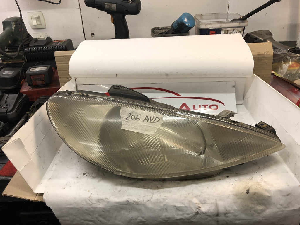 phare avant gauche et droit Peugeot 206 phase 1