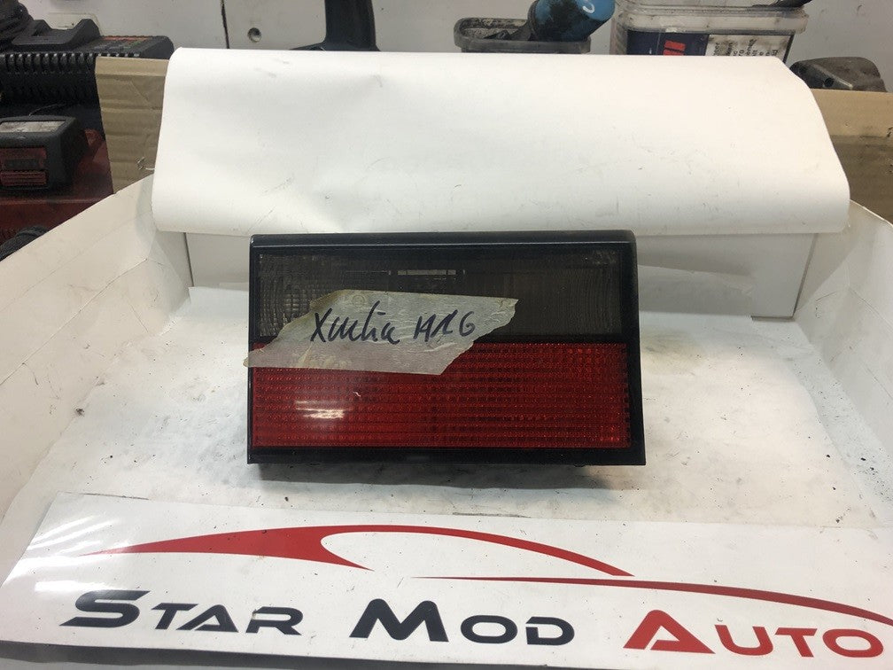 feux de malle arrière gauche et droit Citroën Xantia année 99