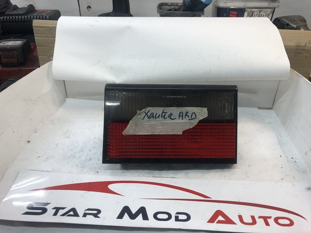 feux de malle arrière gauche et droit Citroën Xantia année 99