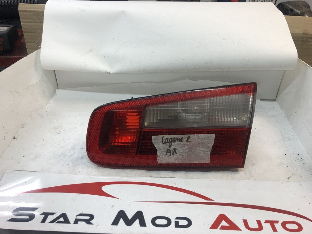 feux de malle arrière gauche et droit Renault laguna2 phase 2 année 2007