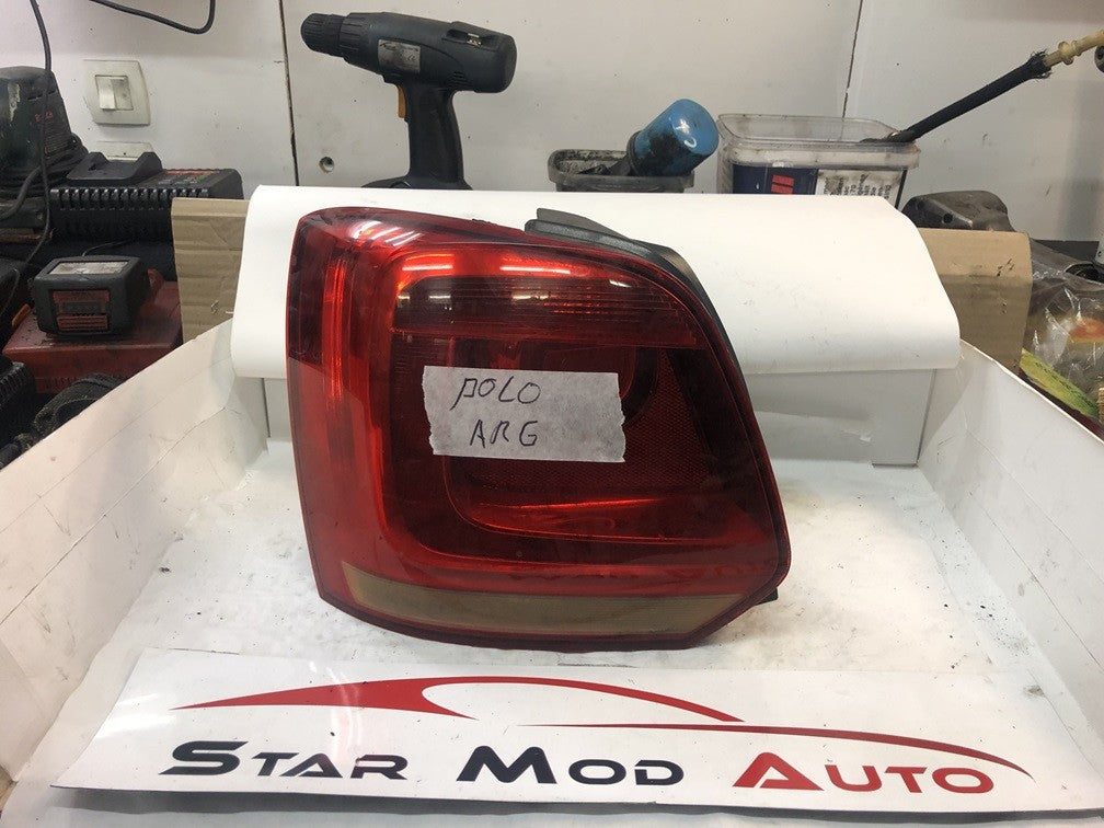 feux arrière gauche Volkswagen polo 6 année 2010