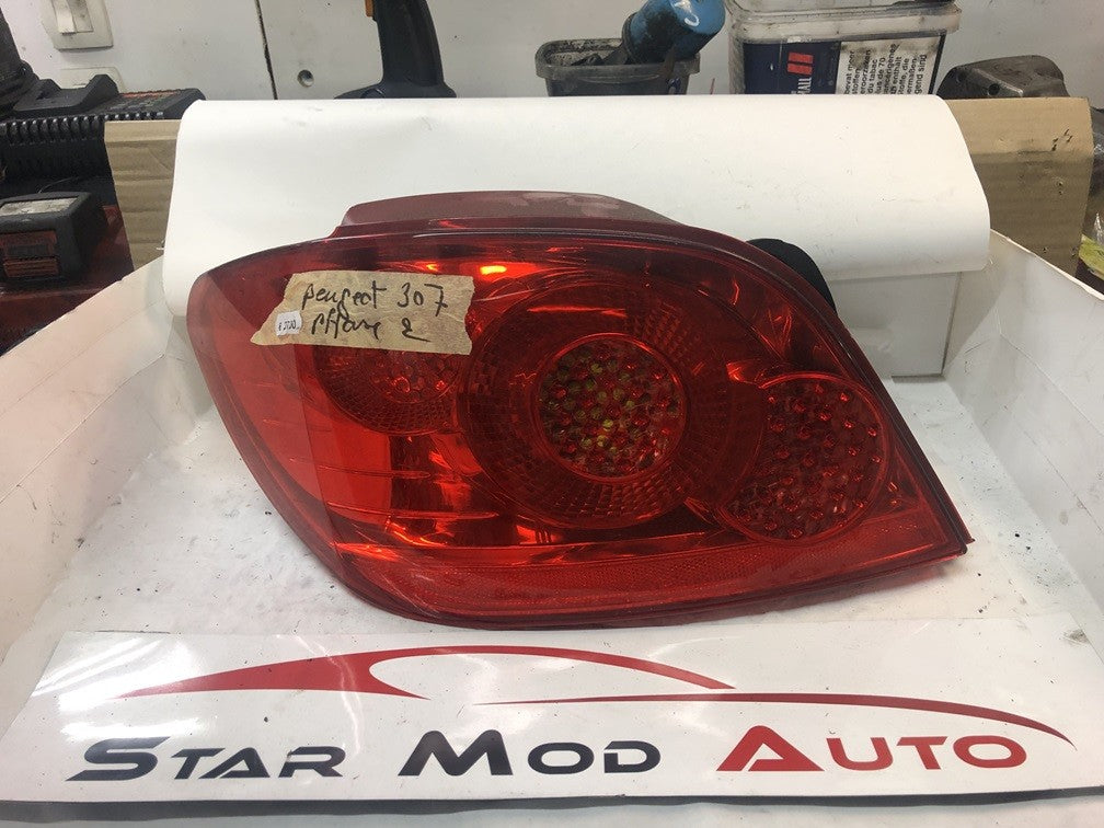 feux arrières gauche et droit Peugeot 307 phase 2 année 2007