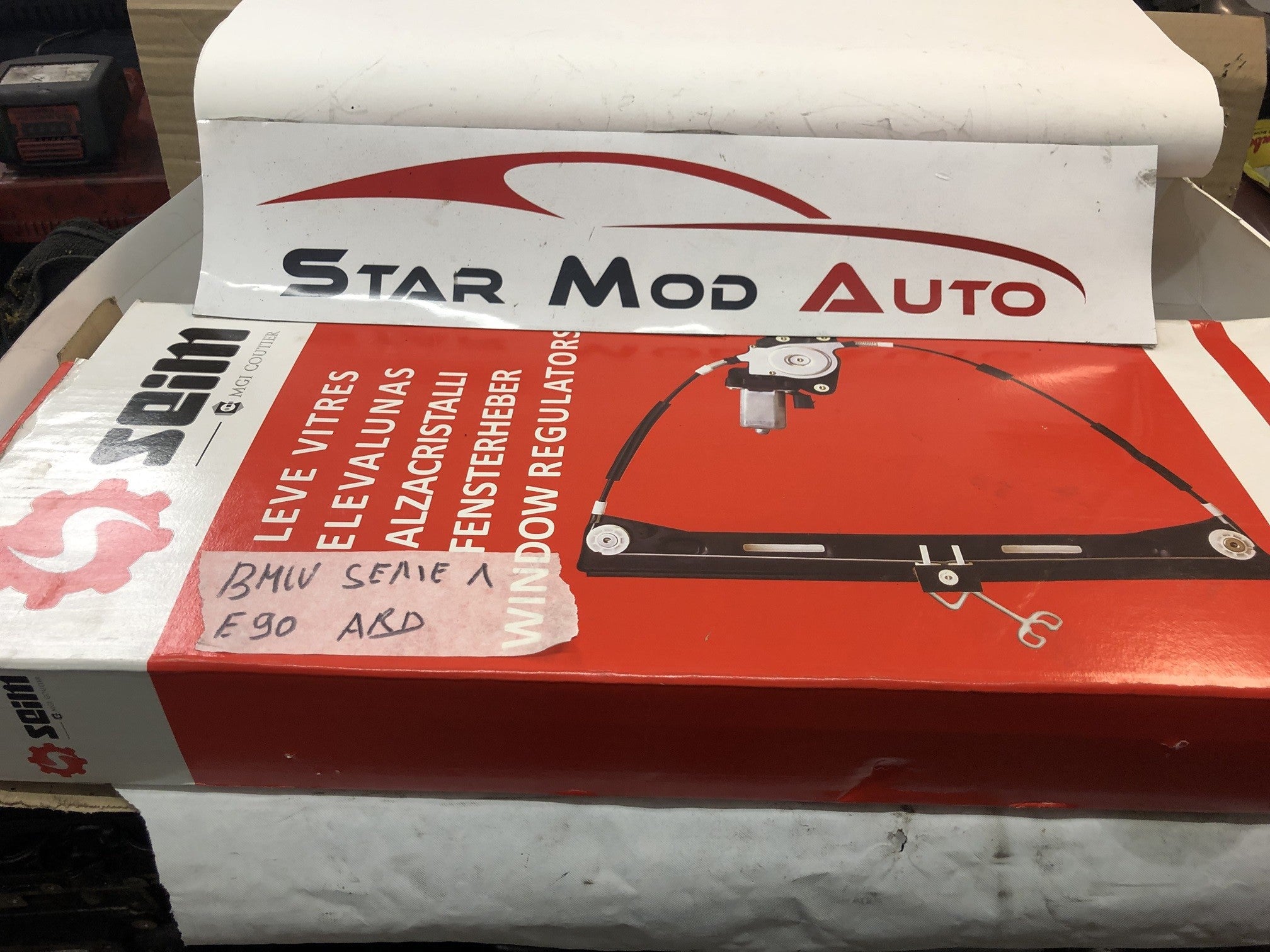 mécanismes de lève vitre arrières gauche et droit  Bmw série 1e90