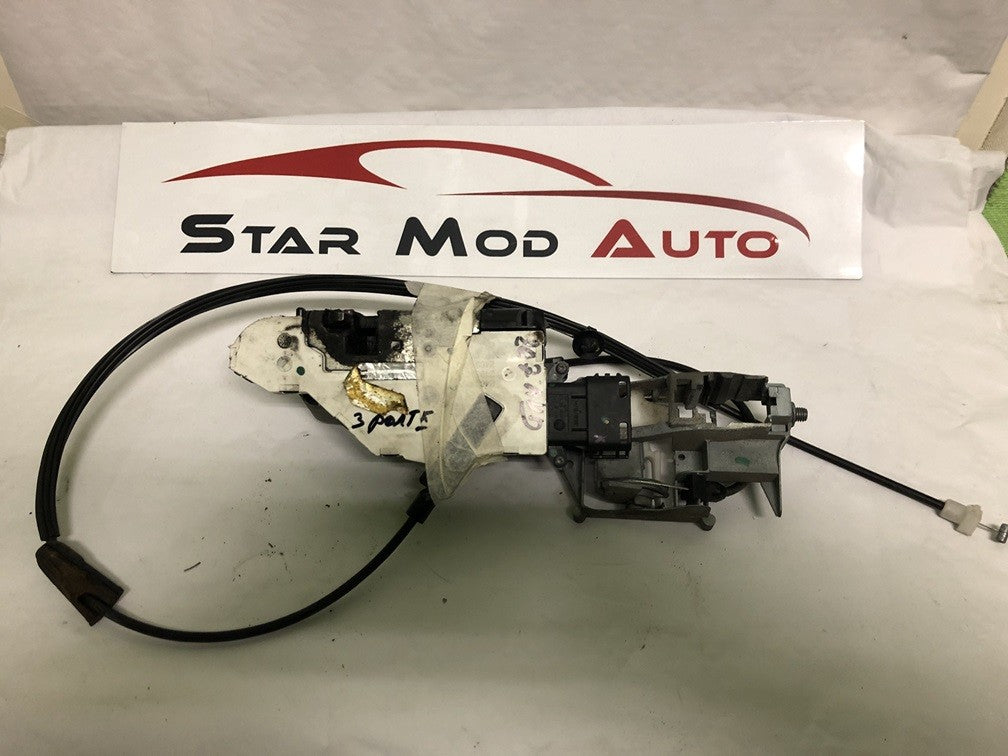 serrure de porte avant droit Peugeot 207 3 porte année 2007