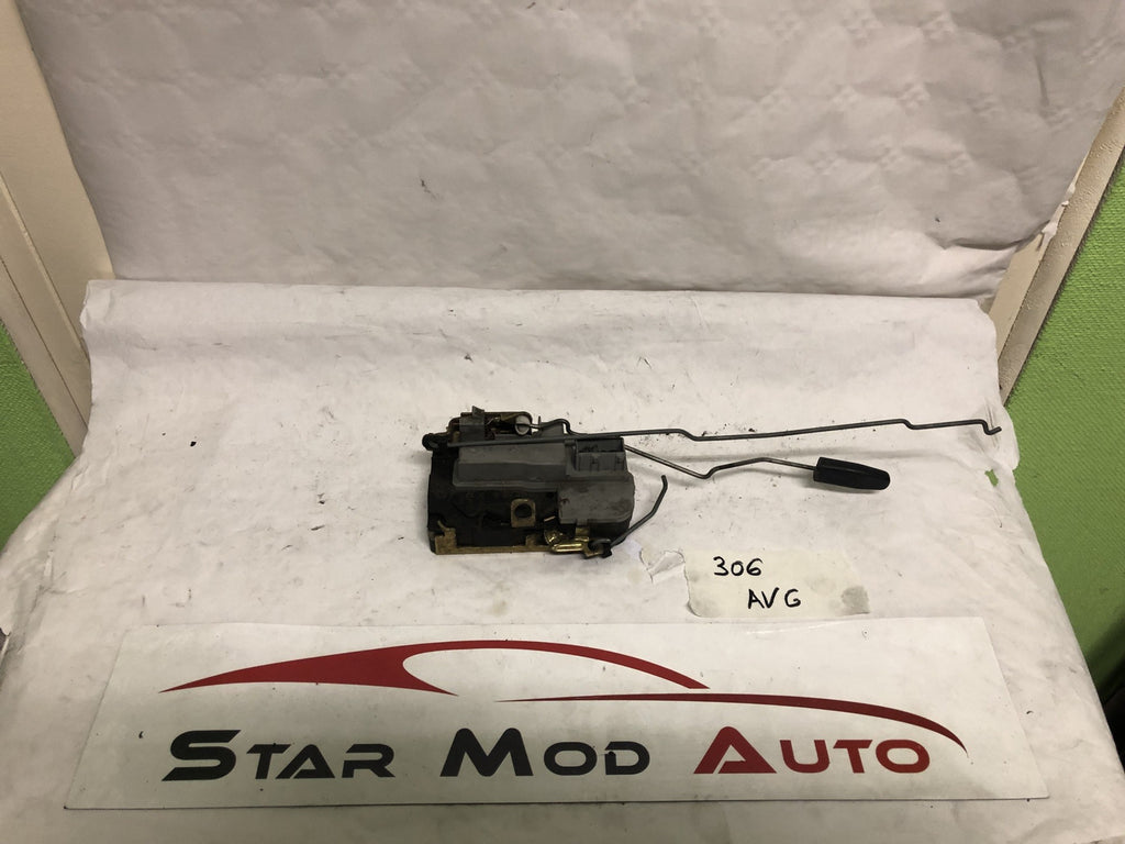 serrure de porte avant gauche Peugeot 306 année 2002