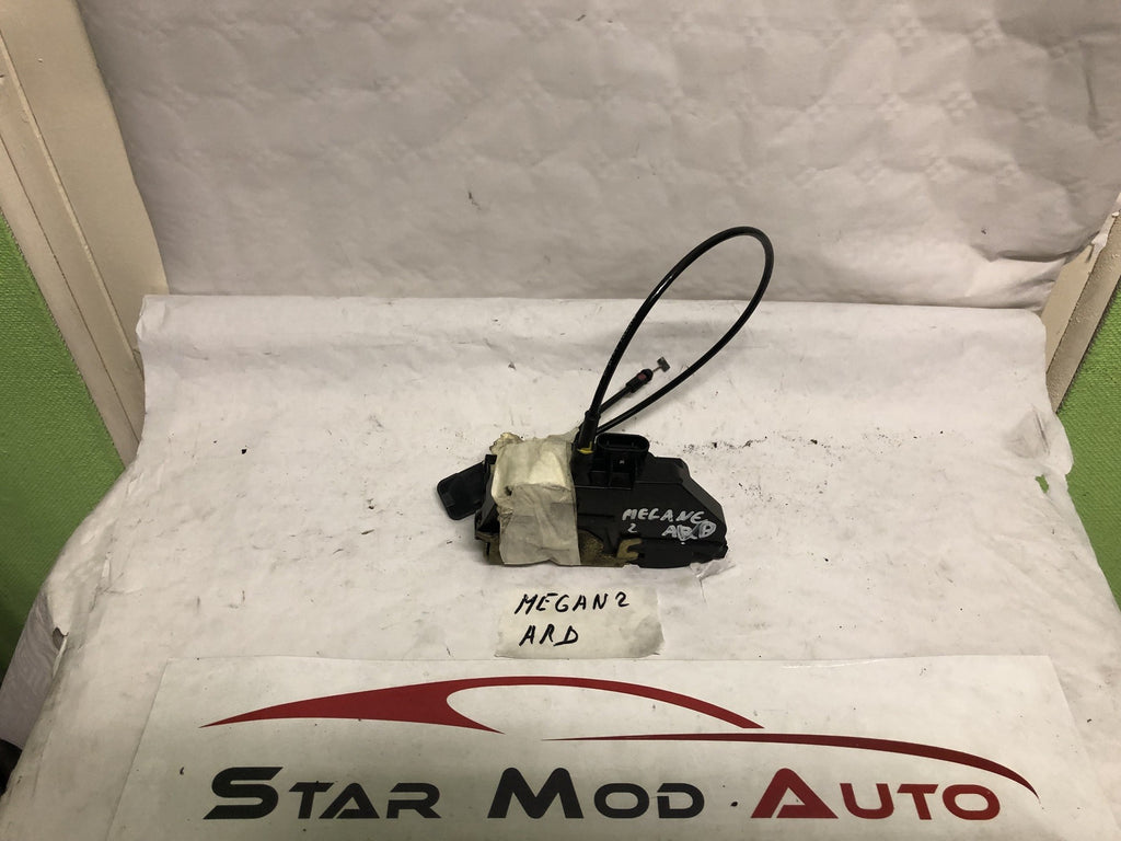 serrure arrière droit Renault Megane 2 année 2006
