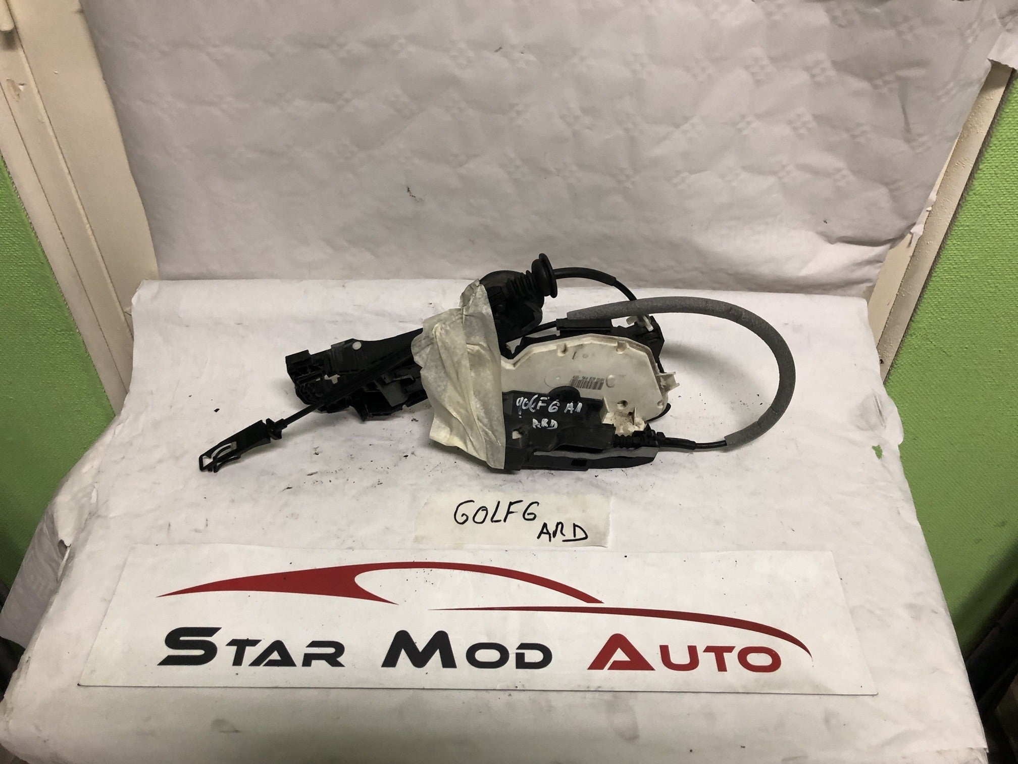 serrure de porte arrière droit Volkswagen golf 6