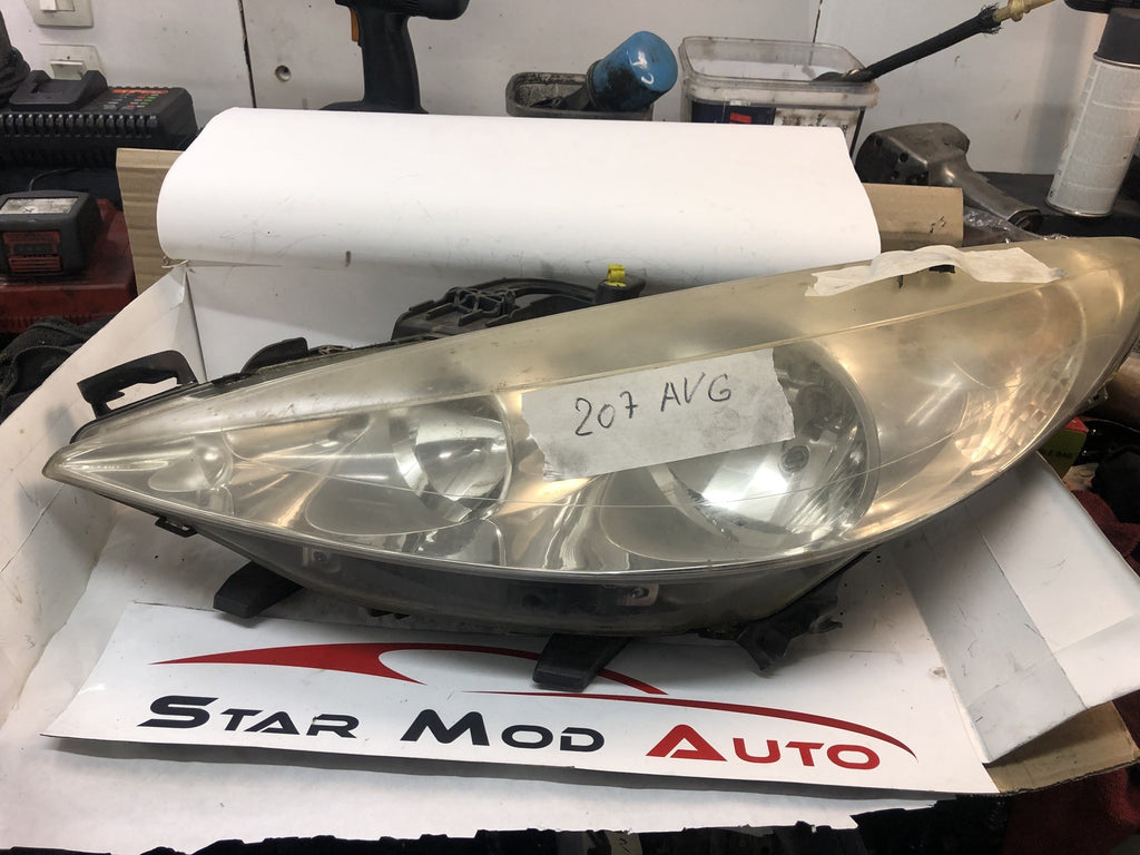 phare avant gauche Peugeot 207 année 2007