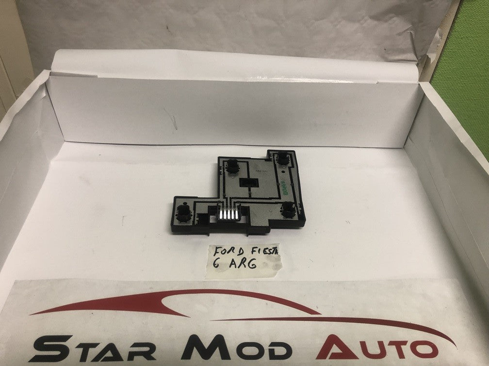 platine de feux arrière gauche et droit Ford fiesta 6