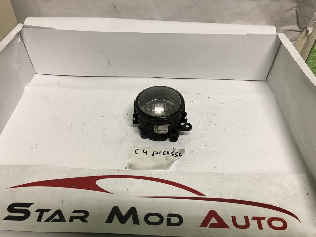 antibrouillard avant gauche et droit Citroën c4 Picasso 2007