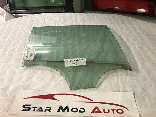 glace de porte arrière droite Renault Megane 2 2007