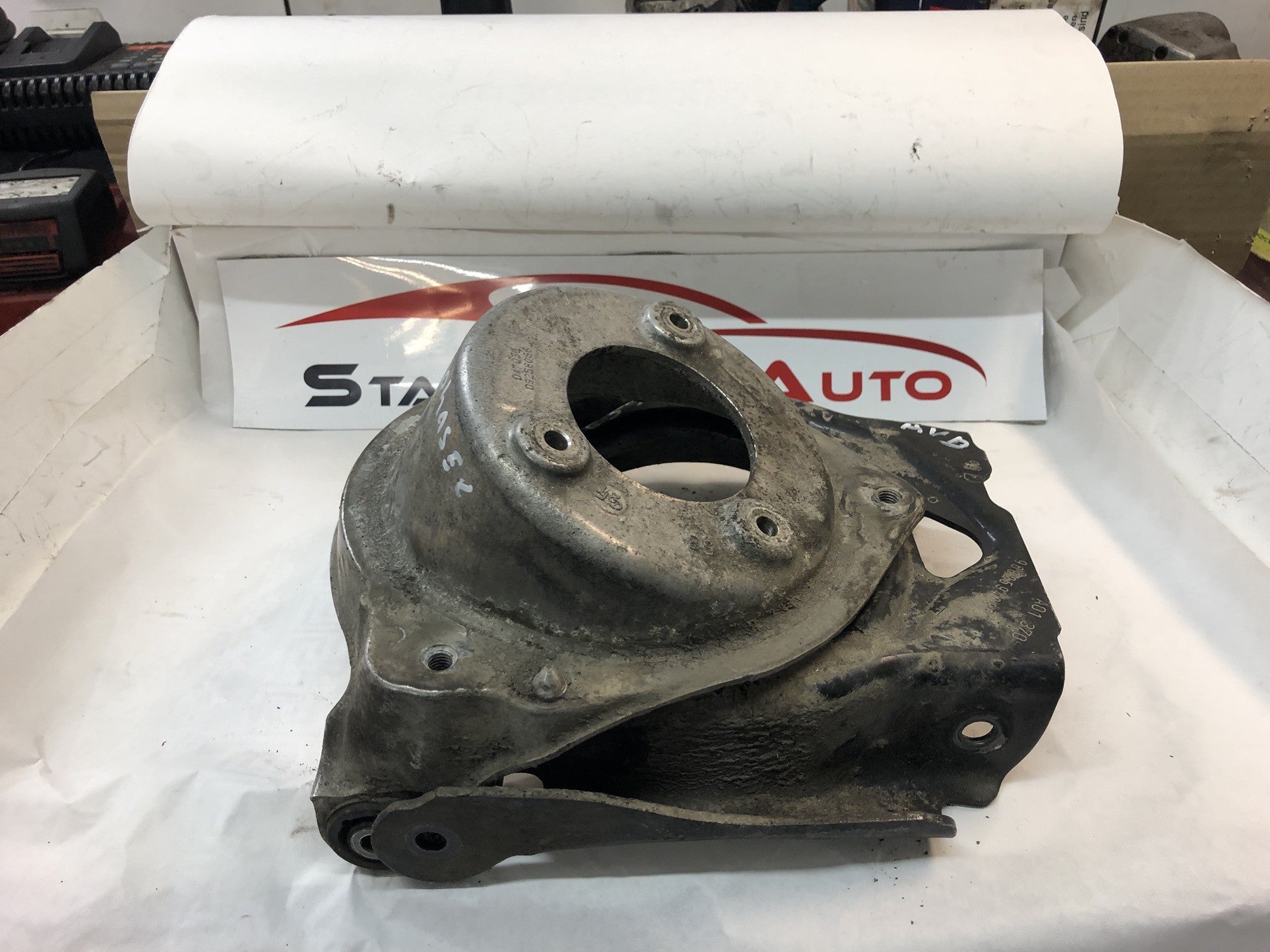 bras de suspension supérieur avant gauche Citroën c5 phase 2