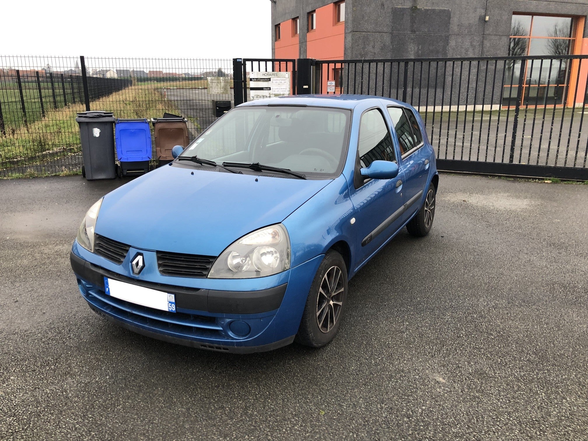 Renault Clio 2 1.5 dci 68 cv année 2003 5 portes