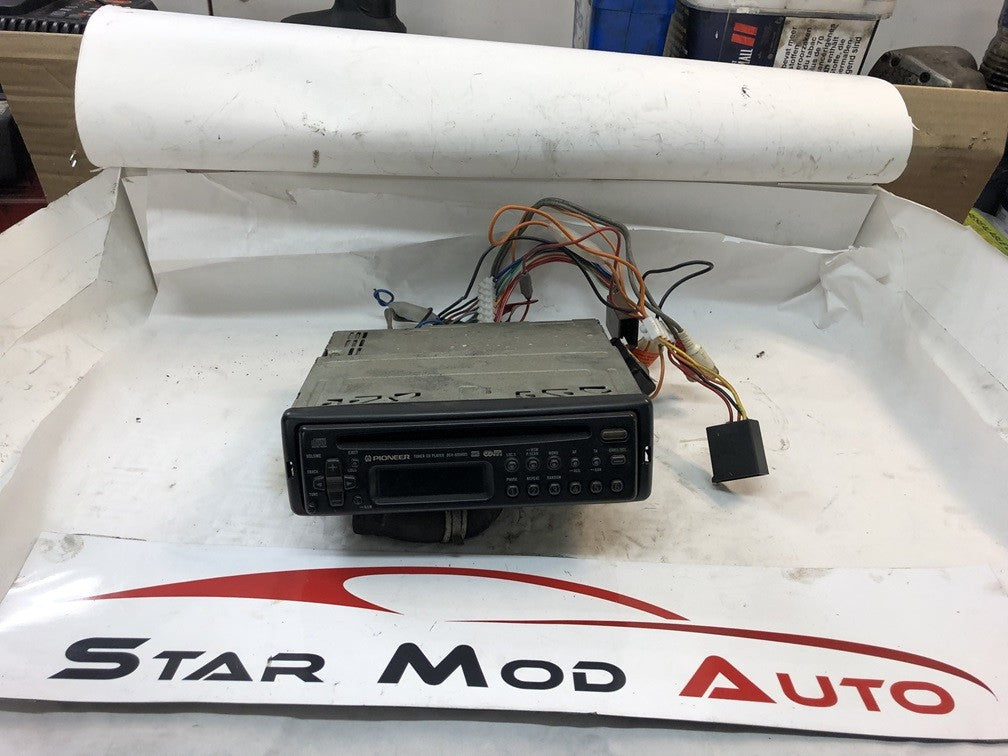 auto radio cd universel pionnier