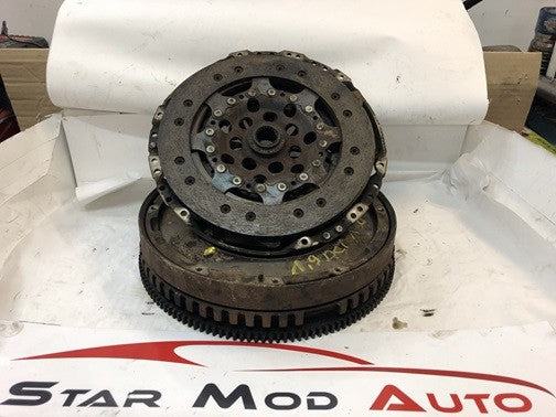 embrayage plus volant moteur Renault 1.9 dci 130 cv