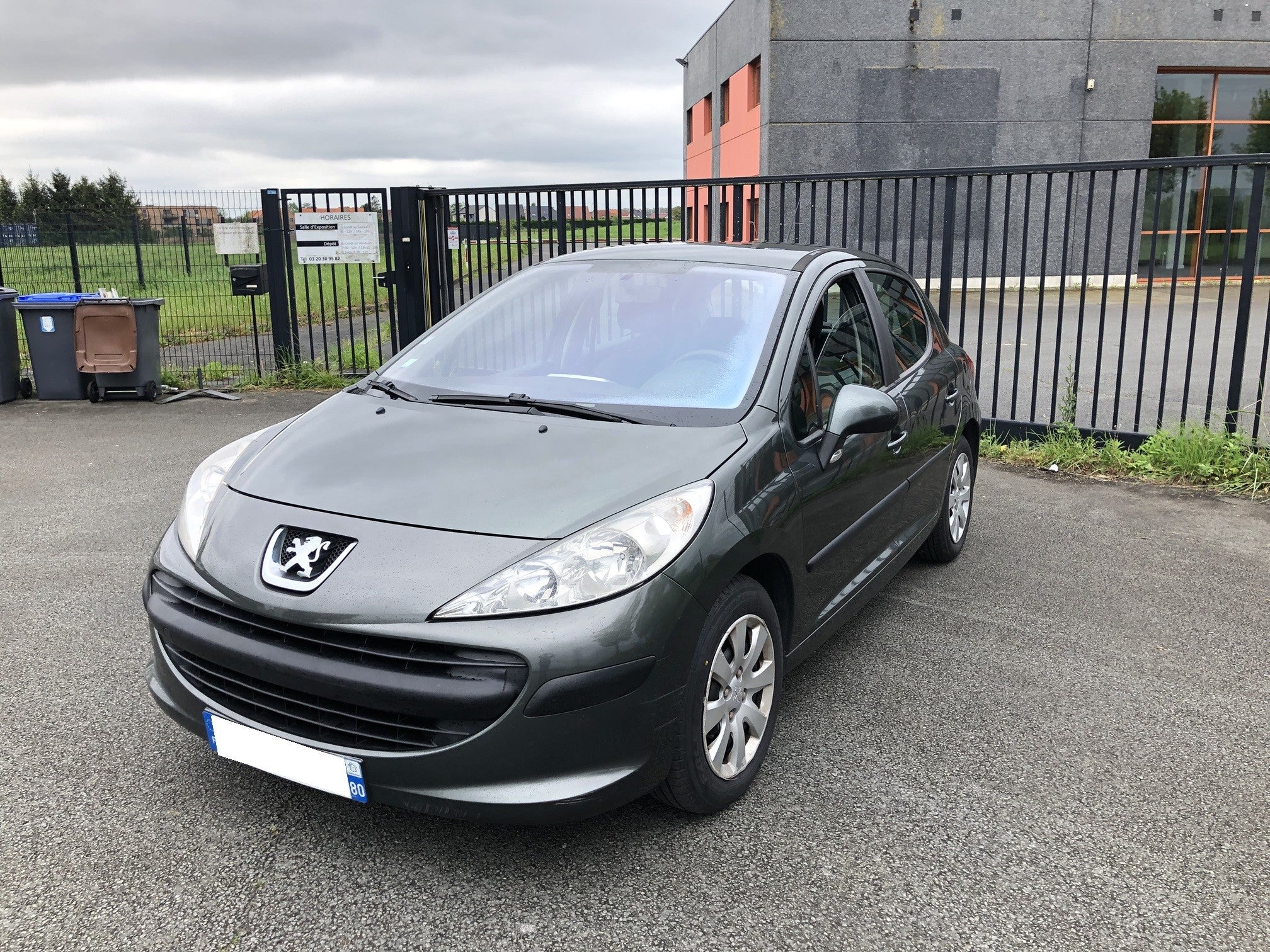 Peugeot 207 1.4 hdi 70 cv année 2006