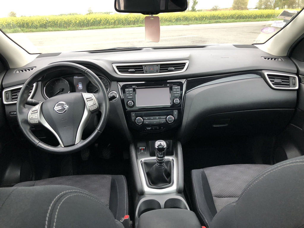 Nissan qashqai 2 1.2 dig -t 16v2wd année 2014