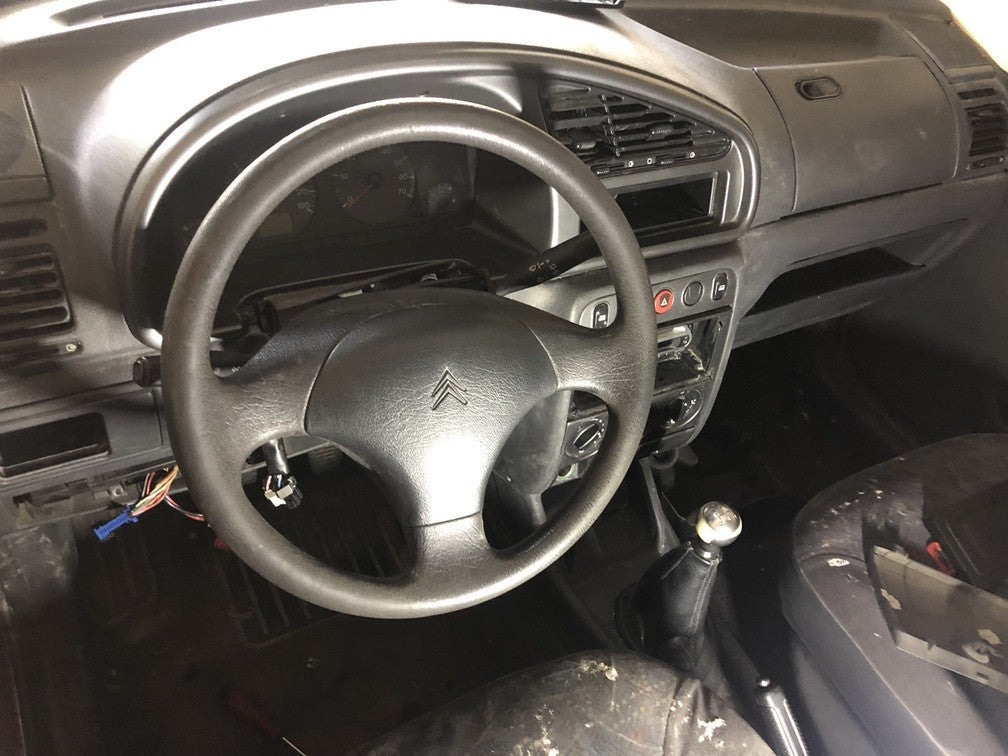 volant de direction Citroën Berlingo 1.9 d année 99