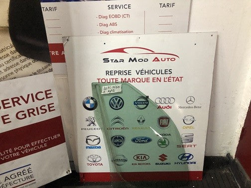 glace de porte avant gauche Citroën Berlingo phase 1 1.9 d 1999